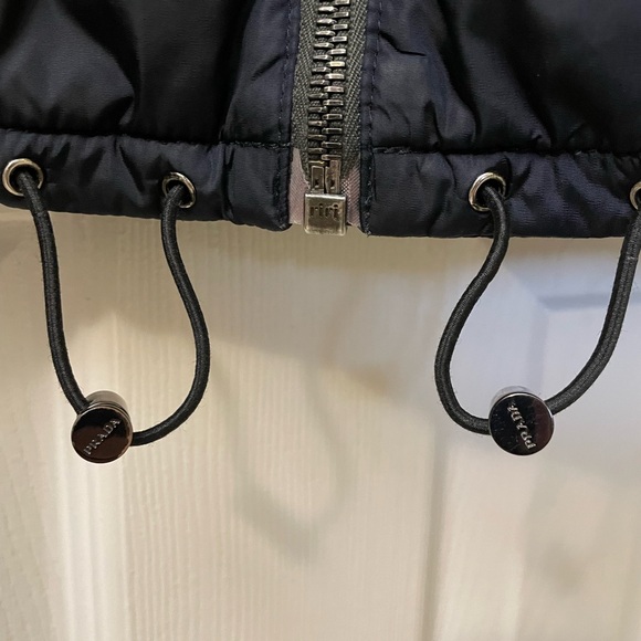 Prada Reversible Men's Gray/Navy and Black(reverse)  Windbreaker - Picture 7 of 11